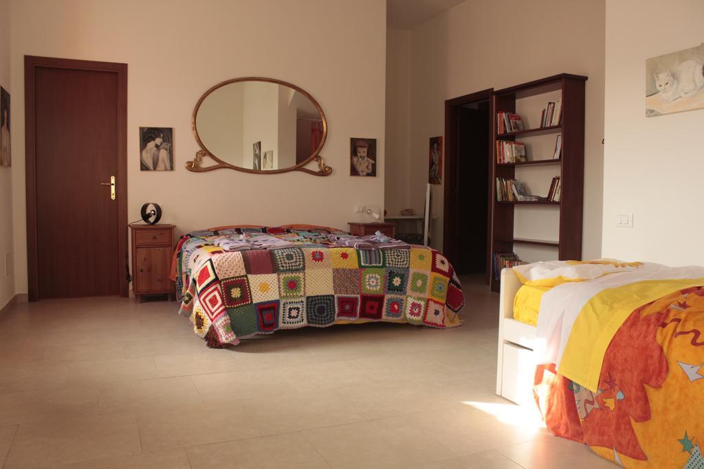 Affittacamere Il Girasole Pontevico Habitación foto